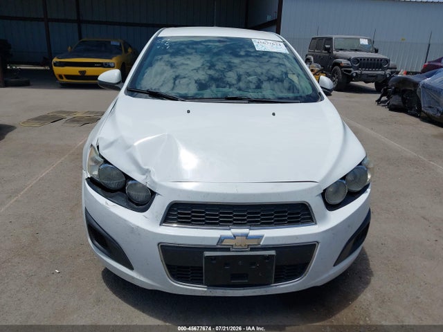 Chevrolet Sonic Lt Auto 2016 1G1JC5SG3G4141059 Image 12