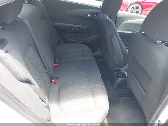Chevrolet Sonic Lt Auto 2016 1G1JC5SG3G4141059 Image 8