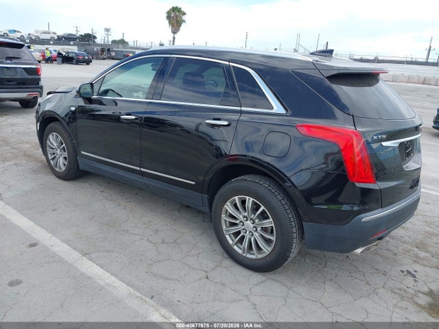 1GYKNBRSXHZ290100 Cadillac XT5 LUXURY