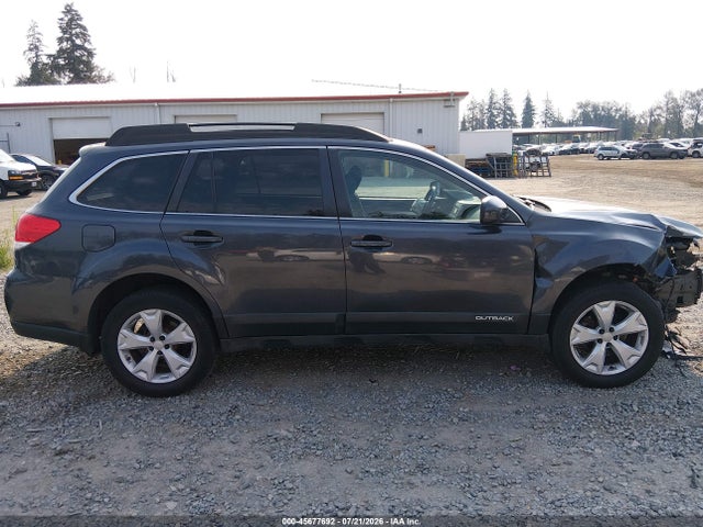 45677692 :رقم المزاد ، 4S4BRCCC1D3290657 vin ، 2013 Subaru Outback 2.5i Premium مزاد بيع