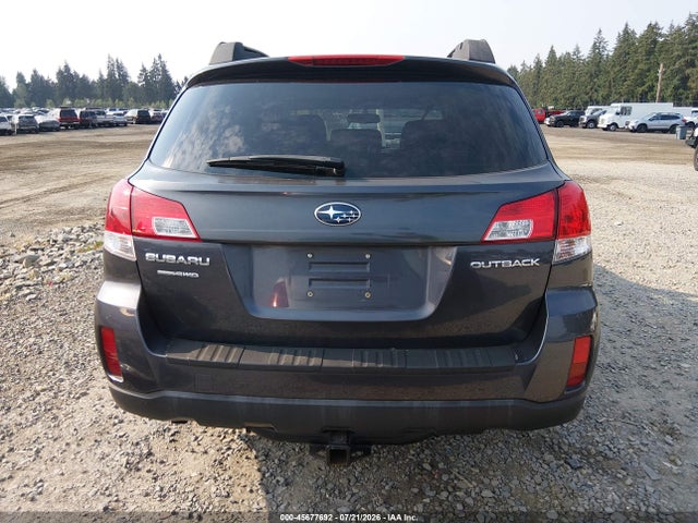 45677692 :رقم المزاد ، 4S4BRCCC1D3290657 vin ، 2013 Subaru Outback 2.5i Premium مزاد بيع