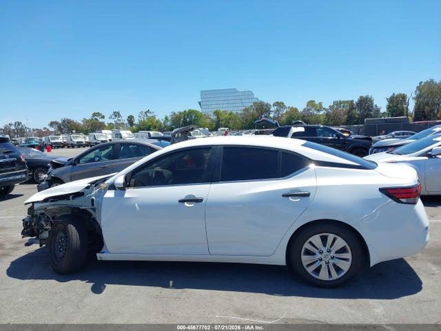 3N1AB8BV2RY385735 Nissan Sentra S Xtronic Cvt