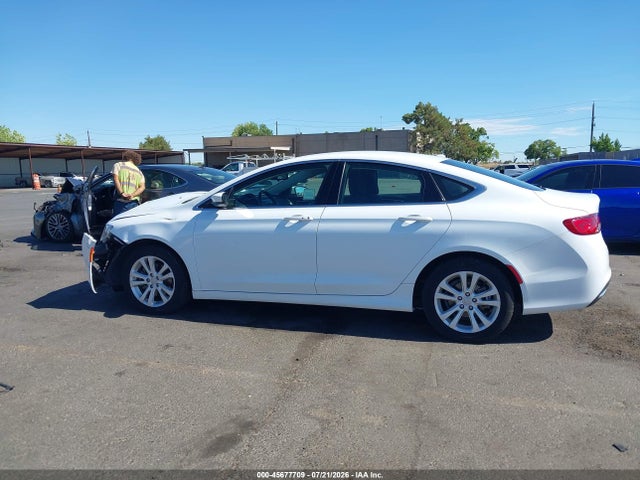 1C3CCCAB4GN154203 Chrysler 200 Limited