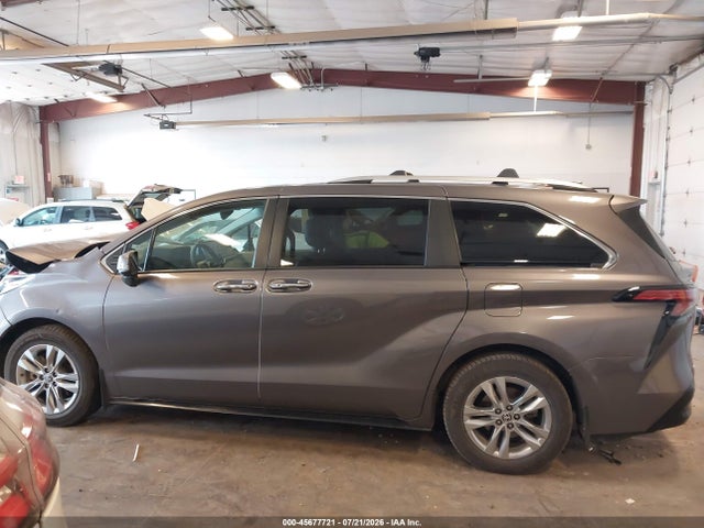 2022 Toyota Sienna Limited მანქანა იყიდება აუქციონზე, vin: 5TDZSKFCXNS051413, აუქციონის ნომერი: 45677721