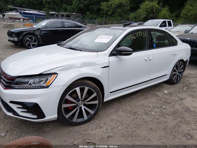 2018 Volkswagen Passat 3.6l V6 Gt მანქანა იყიდება აუქციონზე, vin: 1VWJM7A38JC047977, აუქციონის ნომერი: 45677733