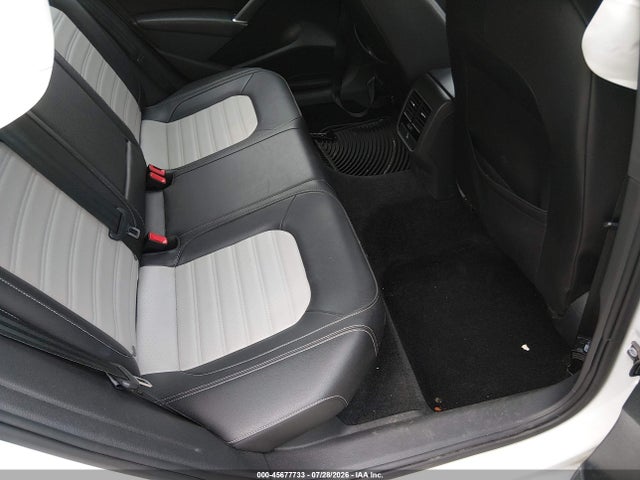 2018 Volkswagen Passat 3.6l V6 Gt მანქანა იყიდება აუქციონზე, vin: 1VWJM7A38JC047977, აუქციონის ნომერი: 45677733