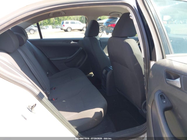 45677819 :رقم المزاد ، 3VW2K7AJ2EM209549 vin ، 2014 Volkswagen Jetta 2.0l S مزاد بيع