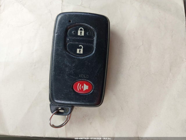 2013 Toyota Prius Three მანქანა იყიდება აუქციონზე, vin: JTDKN3DU4D5646711, აუქციონის ნომერი: 45677829