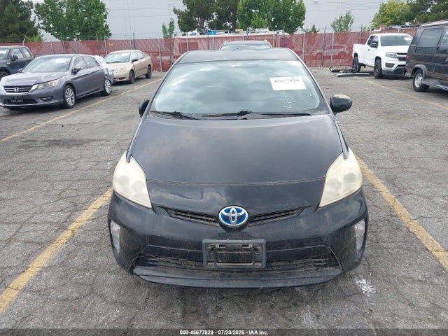 2013 Toyota Prius Three მანქანა იყიდება აუქციონზე, vin: JTDKN3DU4D5646711, აუქციონის ნომერი: 45677829
