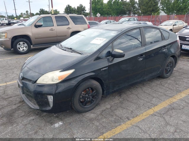 2013 Toyota Prius Three მანქანა იყიდება აუქციონზე, vin: JTDKN3DU4D5646711, აუქციონის ნომერი: 45677829