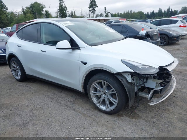 Продаж на аукціоні авто 2023 Tesla Model Y Awd/long Range Dual Motor All-wheel Drive, vin: 7SAYGDEE7PF660707, номер лоту: 45677844