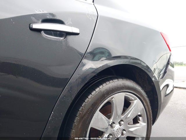 45677902 :رقم المزاد ، 1G4GC5E33DF122288 vin ، 2013 Buick Lacrosse Leather Group مزاد بيع
