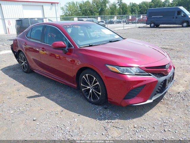 2018 Toyota Camry Se მანქანა იყიდება აუქციონზე, vin: 4T1B11HK0JU565470, აუქციონის ნომერი: 45677954