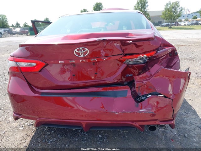 2018 Toyota Camry Se მანქანა იყიდება აუქციონზე, vin: 4T1B11HK0JU565470, აუქციონის ნომერი: 45677954