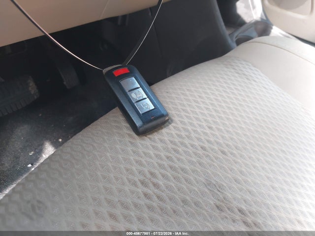 2016 Mitsubishi Outlander Se მანქანა იყიდება აუქციონზე, vin: JA4AD3A35GZ010770, აუქციონის ნომერი: 45677981