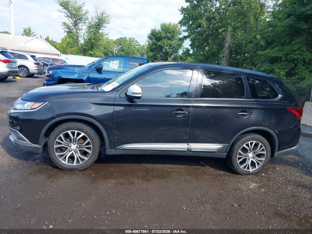 2016 Mitsubishi Outlander Se მანქანა იყიდება აუქციონზე, vin: JA4AD3A35GZ010770, აუქციონის ნომერი: 45677981