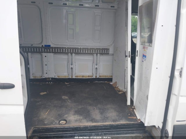 Продажа на аукционе авто 2014 Mercedes-benz Sprinter 2500 High Roof, vin: WD3PE8DC4E5910550, номер лота: 45678028