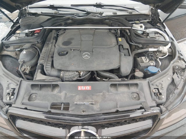 2014 Mercedes-benz C 300 Sport 4matic მანქანა იყიდება აუქციონზე, vin: WDDGF8AB0ER325347, აუქციონის ნომერი: 45678093