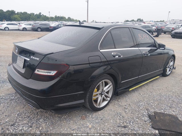 2014 Mercedes-benz C 300 Sport 4matic მანქანა იყიდება აუქციონზე, vin: WDDGF8AB0ER325347, აუქციონის ნომერი: 45678093
