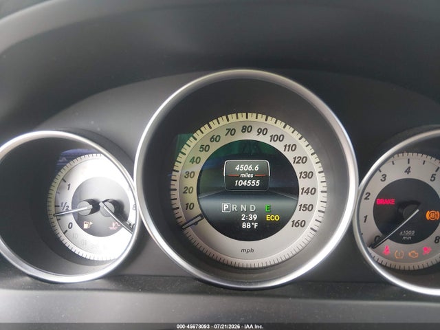 2014 Mercedes-benz C 300 Sport 4matic მანქანა იყიდება აუქციონზე, vin: WDDGF8AB0ER325347, აუქციონის ნომერი: 45678093
