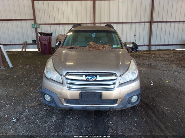 2014 Subaru Outback 2.5i Premium მანქანა იყიდება აუქციონზე, vin: 4S4BRBCCXE3262223, აუქციონის ნომერი: 45678127
