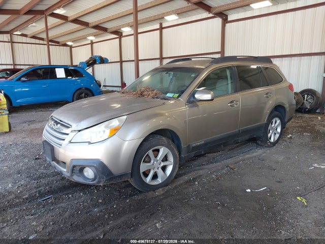 2014 Subaru Outback 2.5i Premium მანქანა იყიდება აუქციონზე, vin: 4S4BRBCCXE3262223, აუქციონის ნომერი: 45678127