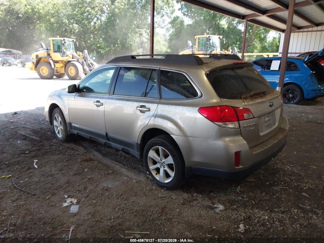 2014 Subaru Outback 2.5i Premium მანქანა იყიდება აუქციონზე, vin: 4S4BRBCCXE3262223, აუქციონის ნომერი: 45678127