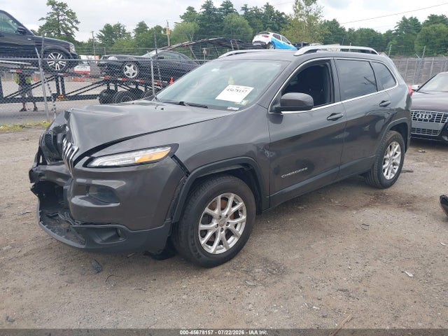 Jeep Cherokee Latitude 2016 1C4PJMCB6GW368142 Image 2