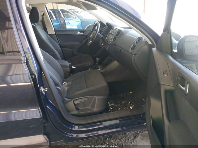WVGAV3AX0EW617711 Volkswagen TIGUAN S