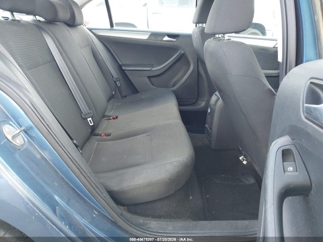 Продажа на аукционе авто 2015 Volkswagen Jetta 1.8t Se, vin: 3VWD17AJ1FM239834, номер лота: 45678207