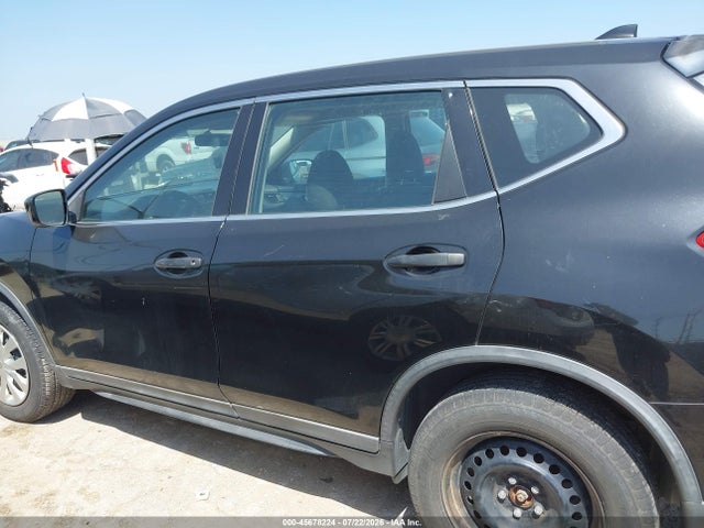 Auction sale of the 2018 Nissan Rogue S, vin: KNMAT2MV8JP549824, lot number: 45678224