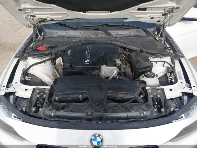 45678240 :رقم المزاد ، WBA3C3G51FNT51869 vin ، 2015 Bmw 320i Xdrive مزاد بيع