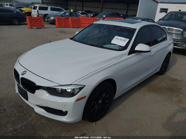 45678240 :رقم المزاد ، WBA3C3G51FNT51869 vin ، 2015 Bmw 320i Xdrive مزاد بيع