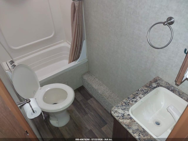 45678290 :رقم المزاد ، 4YDT27D24G7201314 vin ، 2016 Keystone Rv Other مزاد بيع