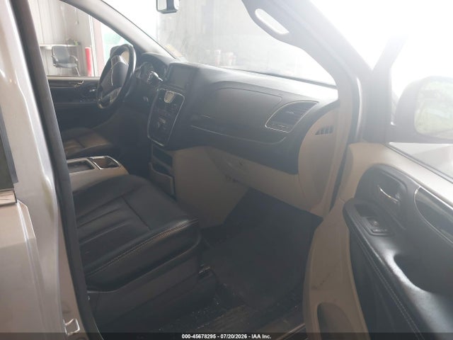 Продаж на аукціоні авто 2015 Chrysler Town & Country Touring, vin: 2C4RC1BG4FR741281, номер лоту: 45678295