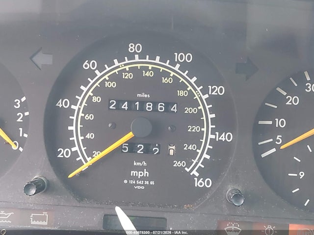 45678300 :رقم المزاد ، WDBEA66E8SC272398 vin ، 1995 Mercedes-benz E 320 مزاد بيع
