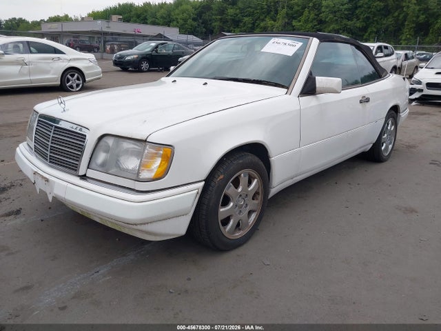 45678300 :رقم المزاد ، WDBEA66E8SC272398 vin ، 1995 Mercedes-benz E 320 مزاد بيع