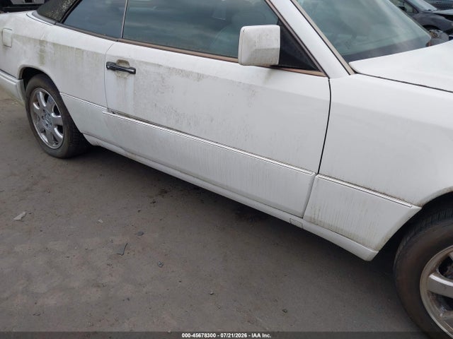 45678300 :رقم المزاد ، WDBEA66E8SC272398 vin ، 1995 Mercedes-benz E 320 مزاد بيع