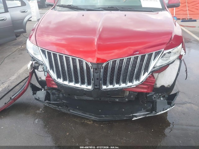 Продажа на аукционе авто 2015 Lincoln Mkx, vin: 2LMDJ6JK8FBL25035, номер лота: 45678318