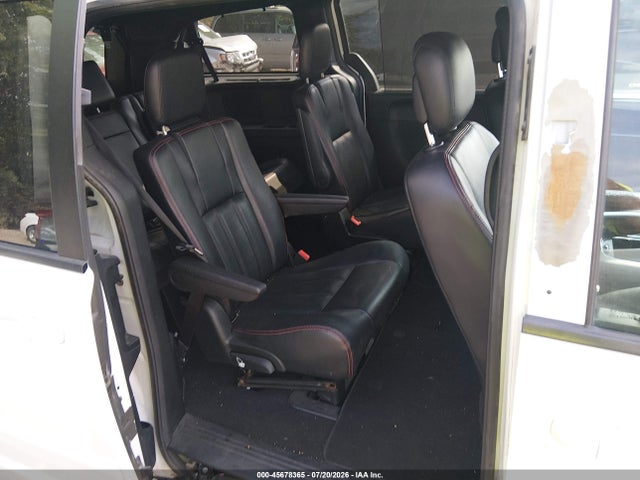 2017 Dodge Grand Caravan Gt მანქანა იყიდება აუქციონზე, vin: 2C4RDGEG5HR698519, აუქციონის ნომერი: 45678365