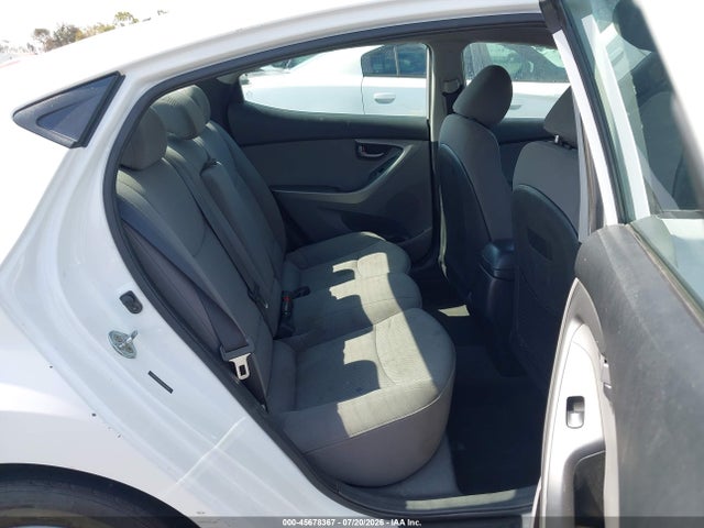 Hyundai ELANTRA SE 2015 5NPDH4AE9FH554029 Image 8