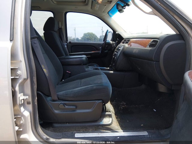 2007 Gmc Yukon Xl Slt მანქანა იყიდება აუქციონზე, vin: 1GKFK16387J176105, აუქციონის ნომერი: 45678405