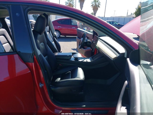 Auction sale of the 2022 Tesla Model Y Long Range Dual Motor All-wheel Drive, vin: 7SAYGDEE5NF314622, lot number: 45678422