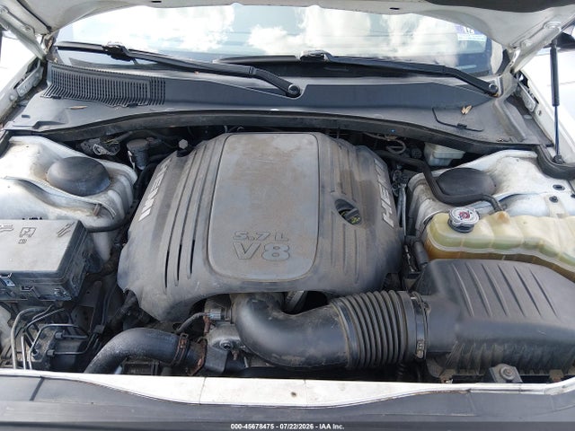 45678475 :رقم المزاد ، 2C3CA6CT9BH559701 vin ، 2011 Chrysler 300c مزاد بيع