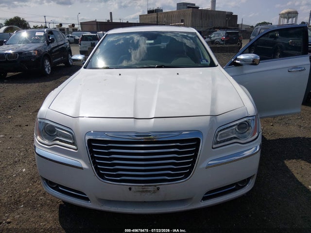 45678475 :رقم المزاد ، 2C3CA6CT9BH559701 vin ، 2011 Chrysler 300c مزاد بيع