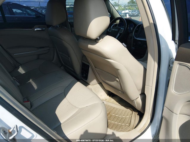 45678475 :رقم المزاد ، 2C3CA6CT9BH559701 vin ، 2011 Chrysler 300c مزاد بيع