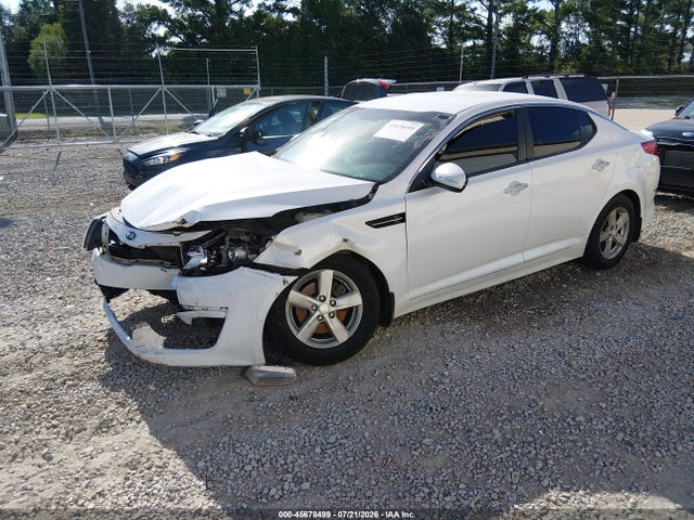 KIA Optima Lx 2015 KNAGM4A74F5628660 Image 2