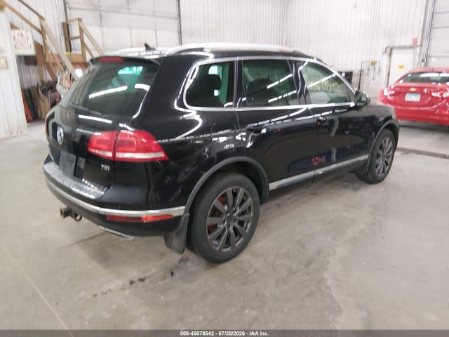2016 Volkswagen Touareg Tdi Executive მანქანა იყიდება აუქციონზე, vin: WVGEP9BP2GD003304, აუქციონის ნომერი: 45678542