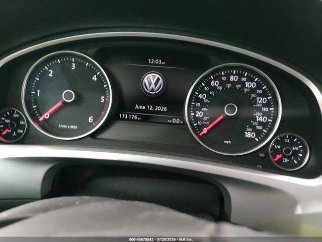 2016 Volkswagen Touareg Tdi Executive მანქანა იყიდება აუქციონზე, vin: WVGEP9BP2GD003304, აუქციონის ნომერი: 45678542