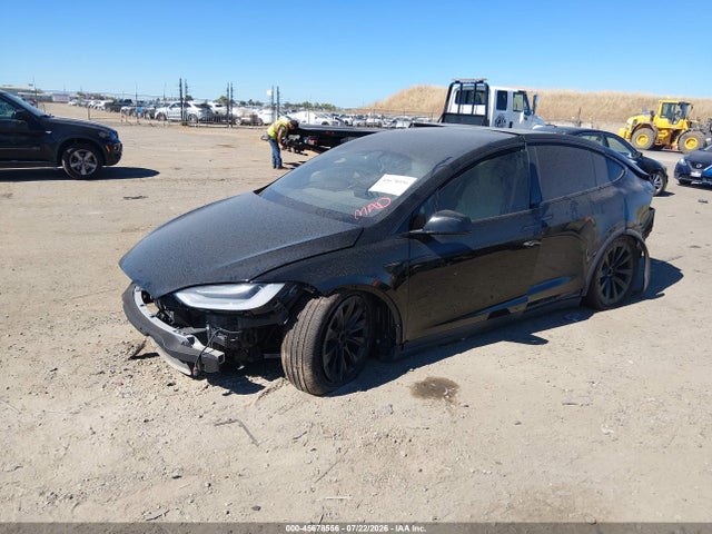 2022 Tesla Model X Plaid Tri Motor All-wheel Drive მანქანა იყიდება აუქციონზე, vin: 7SAXCBE67NF337873, აუქციონის ნომერი: 45678556